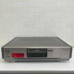 Y318. 25. SONY ビデオデッキ EV-NS7000 通電確認済品 1994年製 カセットレコーダー Hi8 ソニー 8ミリビデオデッキ サイド留め具折れ　