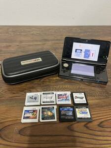 Nintendo ニンテンドー 任天堂 3DS ゲーム機 ソフト計8個付き ケース付き 動作確認済み 初期化済み