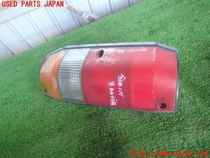 2UPJ-10751536]ランクルプラド(KZJ78W)70系 左テールランプ 中古