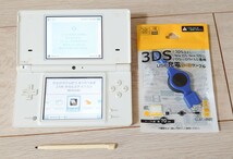 ニンテンドー Nintendo DSi ホワイト 充電ケーブル タッチペン ダウンロード ゼルダの伝説 4つの剣 _画像1
