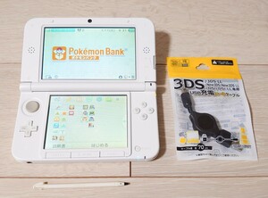 ニンテンドー Nintendo 3DS LL ホワイト タッチペン SDカード 4GB 充電ケーブル ダウンロード ポケモンバンク ポケモンピクロス