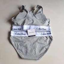 Sサイズ　カルバンクライン　スポーツブラセット　上下セット　グレー　下着 Calvin klein CK 新品未使用_画像6