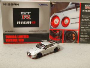 1/64 NISSAN GT-R NISMO Silver トミーテック トミカリミテッドヴィンテージNEO LV-N100b