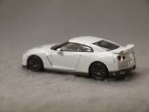 1/64 NISSAN GT-R Premium Edition White トミーテック トミカリミテッドヴィンテージNEO LV-N116b_画像5