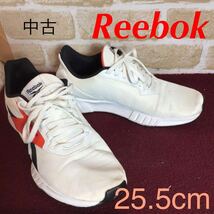 【売り切り!送料無料!】A-352 Reebok!ランニングシューズ!白!赤!黒!ランニング!トレーニング!普段履き!ウォーキング!中古!_画像1