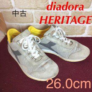 【売り切り!送料無料!】A-355 diadora HERITAGE!スニーカー!26.0cm!グレー!イエロー!普段履き!イタリアブランド!おしゃれ!中古!