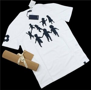 限定完売！【 LARDINI / ラルディーニ (伊 】フラワーモチーフ＆ブランドロゴ入りの ホワイトTシャツ L / 8人の子供たちプリント