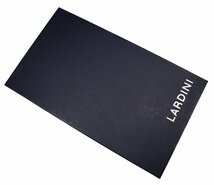 美しいシルエット＆リッチな輝きの白蝶貝ボタン＆華やかに変更可能なカフ！【 LARDINI / ラルディーニ (伊 】ストライプ ドレスシャツ 39/M_画像7