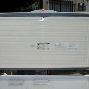 【動作品/少し訳あり】TOSHIBA 冷凍ストッカー CR-301PE 約300L 業務用冷凍庫 上開き 大型 W104×D65×H89cm 58kg 100V 中古 引取歓迎-大阪の画像2