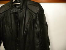 美品　GENUINE Leather　レザージャケット　カラー：ブラック_画像3