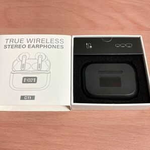 ワイヤレスBluetoothイヤホン 新品未使用 充電ケーブル+イヤーピースあり