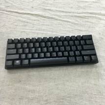 ジャンク品 Razer Huntsman Mini 小型 ゲーミングキーボード - Linear Optical Switch 英語 US配列 60%レイアウト RZ03-03390200-R3M1_画像2