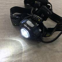 現状品 GENTOS(ジェントス) LED ヘッドライト USB充電式/電池式 700ルーメン DPX-418H_画像2