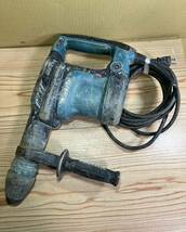 P1126-2 makita マキタ 電動ハンマ HM0871C 通電可 現状品_画像1