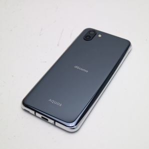 超美品 SH-03K AQUOS R2 ブラック スマホ 即日発送 スマホ 白ロム 中古 DoCoMo SHARP あすつく 土日祝発送OKの画像2