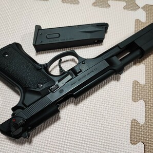 マルイ M92f フルオートカスタム ライラクス laylax ベレッタ アンダーワールド LEON コンペンセイター ガスブローバック ドルフィンの画像4