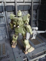 HGUC ジムスナイパー＆ホバートラック 塗装済完成品_画像5