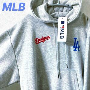 【新品】MLB ドジャース　パーカー　スウェット　刺繍ロゴ　大谷翔平　Mサイズ (Lサイズ相当)