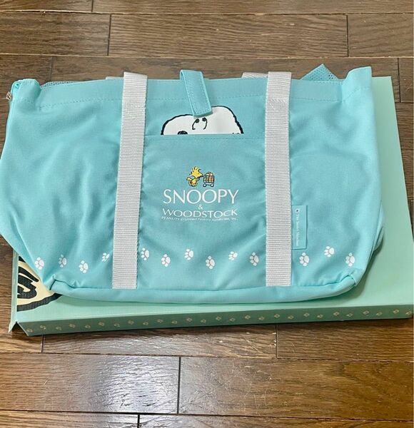 SNOOPY エコバッグ　ナイロンバッグ