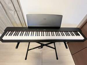 【送料無料】ヤマハ P-225B 電子ピアノ キーボード 88鍵盤 付属品全てあり 2023年製 おまけ付き YAMAHA 【美品】