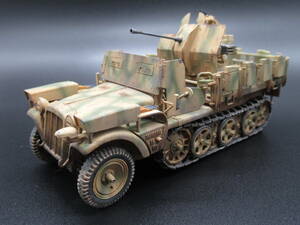 ★☆1/35 完成品　イタレリ ドイツ・Sd.Kfz.10 Demag D7 FLAK38★☆★☆