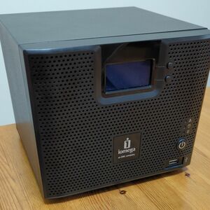 iomega ix4-200d NAS SERVER