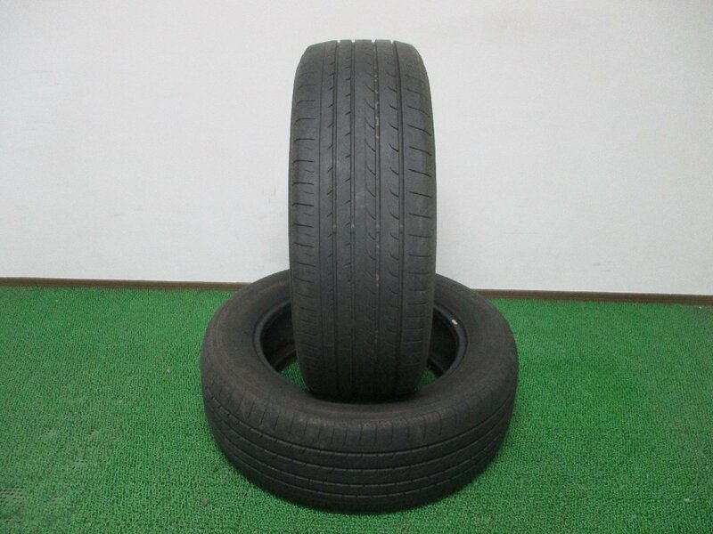 ZC280【送料無料 SALE品】225/60R17 ヨコハマ 夏タイヤ BluEarth-RV02 2021年製 2本 激安 アルファード ヴェルファイア エクストレイル 等