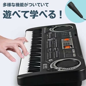 電子 キーボード 61鍵盤 和音対応 マイク付き 録音機能 音色16種 電子ピアノ 楽器 練習 初心者 子ども プレゼント クリスマスの画像2