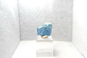 ブラジル産　アクアマリン⑬　結晶　原石　標本　鉱石　鉱物　パワーストーン