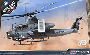 1/35 アカデミー製　アメリカ海兵隊　AH-1Z バイパーシャ　お手付き品