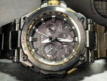 超美品 CASIO カシオ G-SHOCK ジーショック MT-G ハイブリッド 電波 ソーラー 腕時計 GPSハイブリッド電波ソーラー MTG-G1000GB-1AJF_画像5