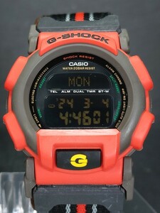 美品 箱付き CASIO カシオ G-SHOCK ジーショック TOUGH LABEL DW-003R-4T メンズ デジタル 多機能 腕時計 レッド 布製ベルト 電池交換済み