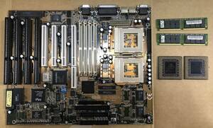 Socket7のDualマザー GA-568DX とMMX Pentium 200MHzセット 動作確認済