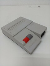 UU058 任天堂　Nintendo ニューファミコン本体（HVC-101）AV仕様　 ファミコン FC ファミリーコンピューター　説明書有　Z　現状品_画像4