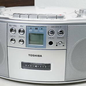 ▲(R603-E6)難あり現状品 東芝 TOSHIBA CD ラジオ カセット レコーダー ラジカセ TY-CDS3 2009年製の画像2