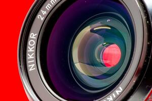【ミラーレス使いにコスパ最高】ニコン New Nikkor 24mm F2.8 オールドレンズ ニッコール　広角