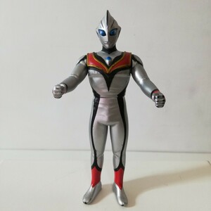 2001年 ウルトラマンティガ イーヴィルティガ ソフビ 高さ16cm 現状品 