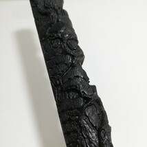 鋳鉄風 樹脂彫刻 鉄芯棒 峯月 吉祥文 松鶴 文鎮 25.5cm 重さ291ｇ 未使用品 [書道具 書道文鎮 ペーパーウェイト]_画像5