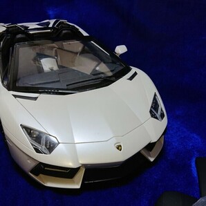 1/8 Pocher ポケール Lamborghini AVENTADOR LP700-4 ROADSTER Bianco Isis ランボルギーニ アヴェンタドール 検 1/18 デアゴスティーニ の画像7