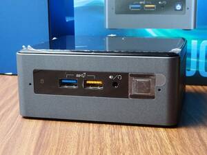 インテル Intel NUC BOXNUC8i5BEH 16GB DDR4 256GB M.2 Windws11Pro 中古