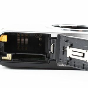 【実用光学美品】Nikon ニコン J1 ボディ ショット数2632枚 ミラーレス一眼カメラ #469-1の画像9