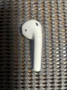 Apple AirPods エアーポッズ USED美品 左イヤホンのみ L 片耳 A1722 第一世代 正規品 MMEF2J/A 完動品 中古 V0118