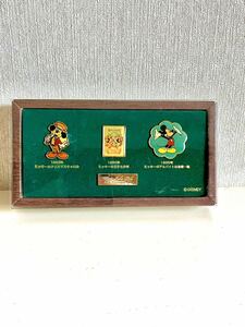 [ ultra rare ][ not for sale ] Mickey Mouse pin badge set 