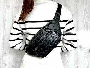 極美品 BOTTEGA VENETA ボッテガヴェネタ ボディバッグ イントレチャート ウエストポーチ バッグ レザー 黒 メンズ 69060Y