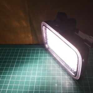 ダイハツ 純正 ハイゼット S500P / S510P 後期 LED ワークライト 作業灯 点灯確認済み 9258 81330-B5010 55446-B5050 M81421の画像9