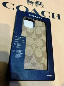 送料込●新品● COACH カーキ系A iPhone15 iPhoneケース 型押しレザー シグネチャー スマホケース コーチ コーテッドキャンバス