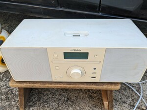 ビクター　CDプレイヤー　CD PORTABLE SYSTEM MODEL NO. RD-N1−w ジャンク品？