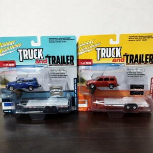 TADBT JOHNNY LIGHTNING　ジョニーライトニング 2006 Chevy HHR with Open Car Trailer オレンジ ブルー