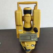 kydct 【TOPCON/トプコン】DT-200 デジタルセオドライト 測量機 測定器 本体ケース付【ジャンク】 #TS044_画像1