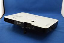 【送料無料/通電 起動 投影 OK/ジャンク】EPSON プロジェクター EB-1780W ランプ時間 118H 外装破損 エプソン S02018_画像1